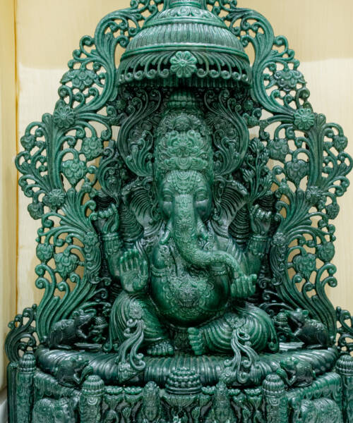 Green Aventurine Lord Ganesha (Monumental)